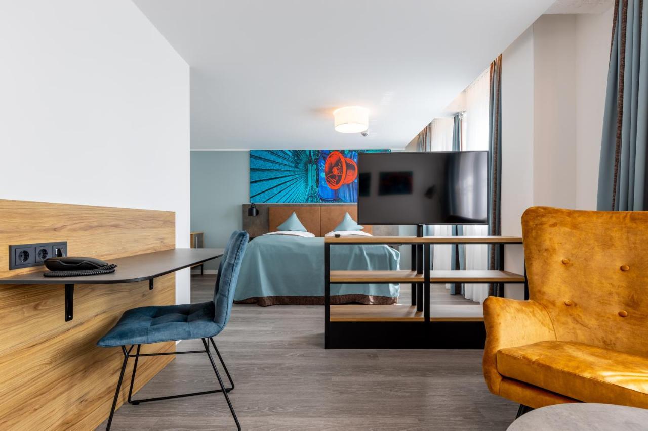 Trip & Hotel 4*